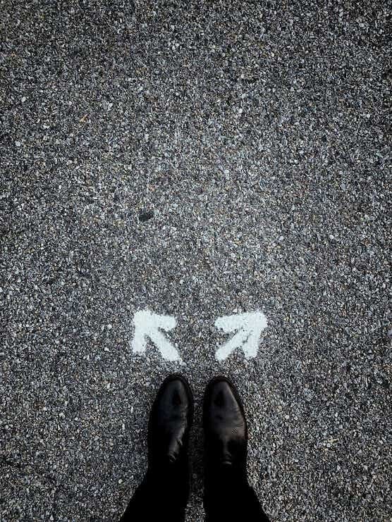 cocreact_acting_in_ambiguity_blag_shoes_on_asphalt
