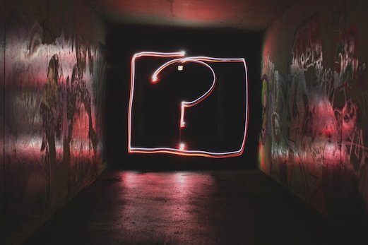 cocreact_aim_for+insights_questionsmark_letter_sign